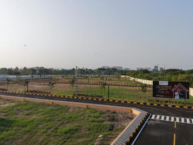 Residential Plot in Kelambakkam for resale Chennai. The reference number is 20073828