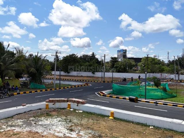 Residential Plot in Kelambakkam for resale Chennai. The reference number is 20316864