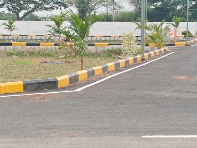 Residential Plot in Kelambakkam for resale Chennai. The reference number is 20518341