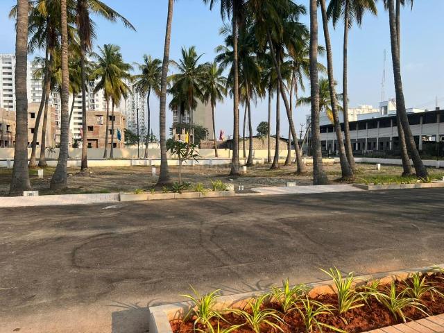 Residential Plot in Kelambakkam for resale Chennai. The reference number is 20877683