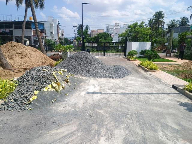 Residential Plot in Kelambakkam for resale Chennai. The reference number is 20886778