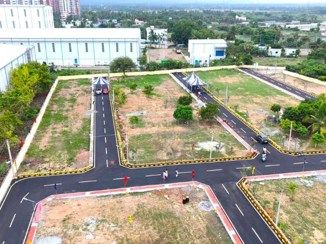 Residential Plot in Kelambakkam for resale Chennai. The reference number is 20824130