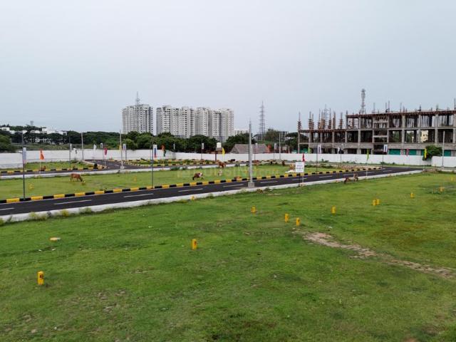 Residential Plot in Kelambakkam for resale Chennai. The reference number is 20943011