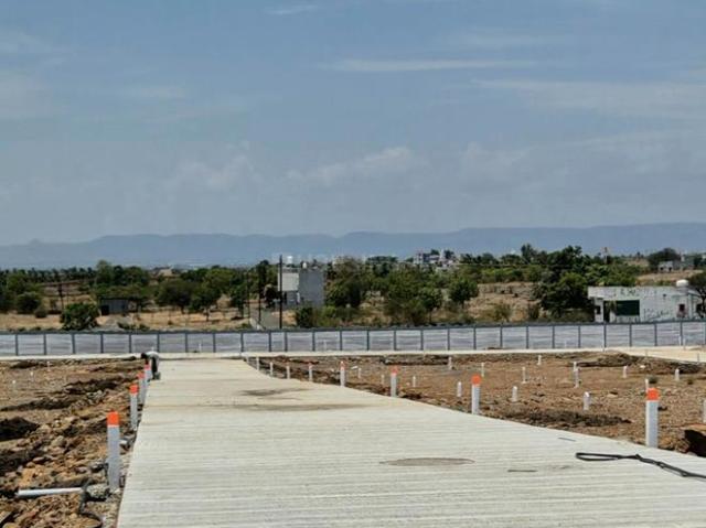 Residential Plot in Kesnand for resale Pune. The reference number is 20385555
