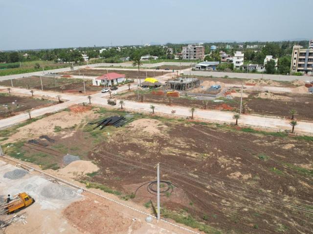 Residential Plot in Kesarapalle for resale Krishna. The reference number is 17715676