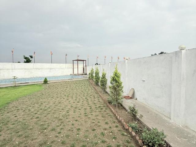 Residential Plot in Khushal Pur for resale Dehradun. The reference number is 17630988