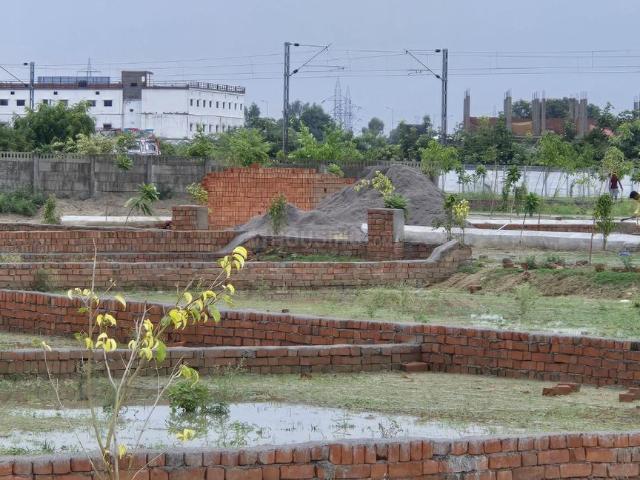 Residential Plot in Kisan Path for resale Lucknow. The reference number is 17830932