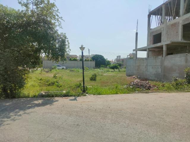 Residential Plot in Kolar Road for resale Bhopal. The reference number is 11749157