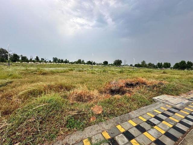 Residential Plot in Kolar Road for resale Bhopal. The reference number is 20369801