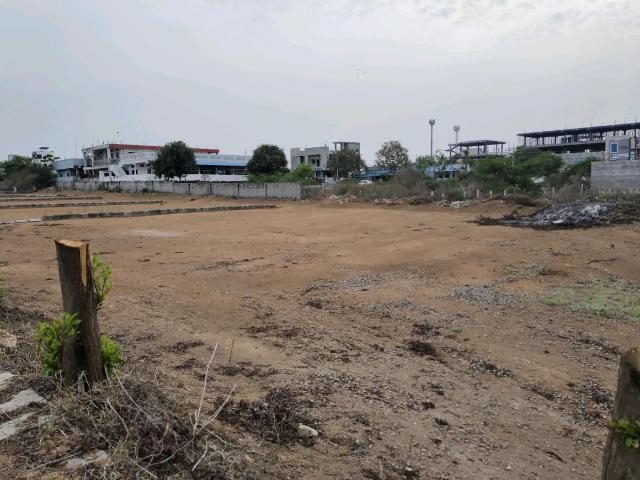 Residential Plot in Kongara Kalan for resale Hyderabad. The reference number is 19646745