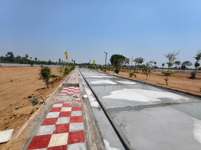 Residential Plot in Kongara Kalan for resale Hyderabad. The reference number is 20298065