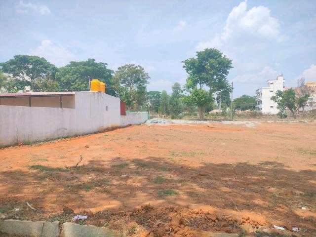 Residential Plot in S.Bingipura for resale Bengaluru. The reference number is 20244358