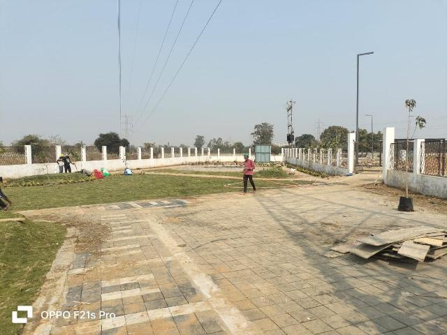 Residential Plot in Koradi Colony for resale Nagpur. The reference number is 20932528