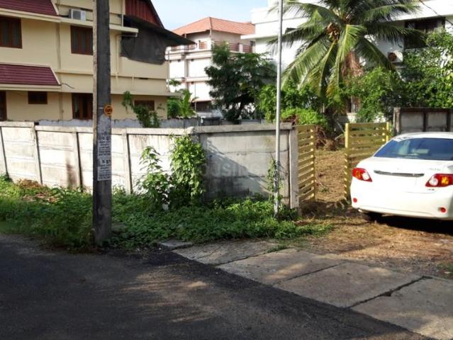 Residential Plot in Kottappuram for resale Thrissur. The reference number is 19081639