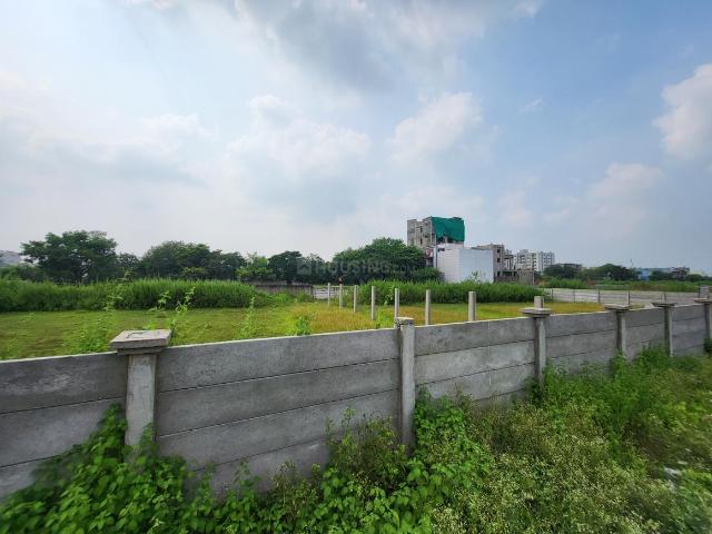 Residential Plot in Krishak Nagar for resale Raipur. The reference number is 18475284