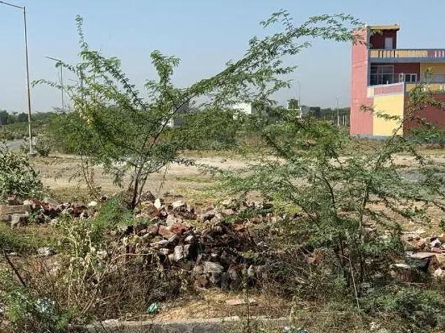 Residential Plot in Luksar for resale Greater Noida. The reference number is 19972476