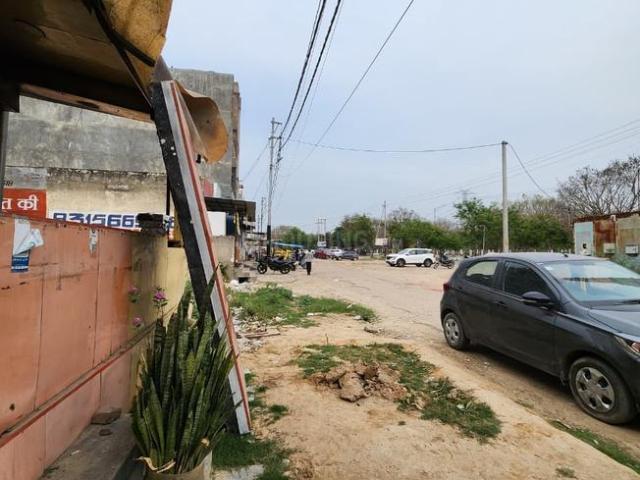 Residential Plot in Luksar for resale Greater Noida. The reference number is 20590585