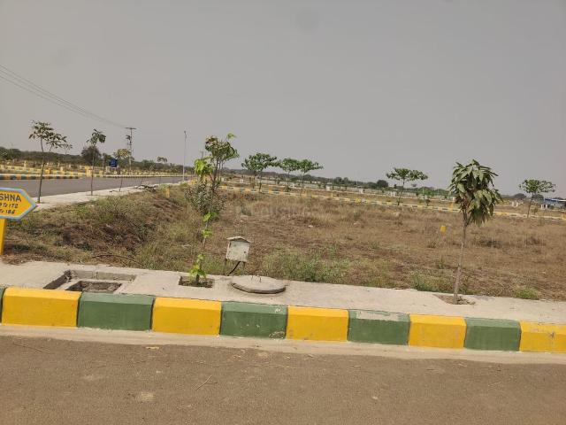 Residential Plot in Lakdaram for resale Sangareddy. The reference number is 19795487