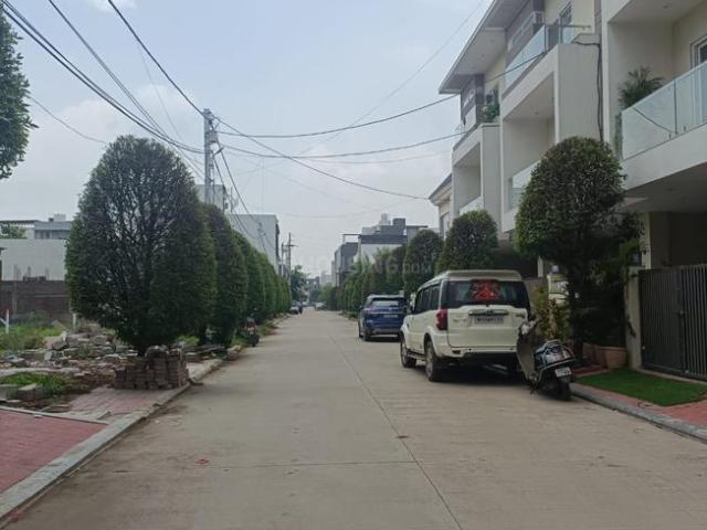 Residential Plot in Lasudia Mori for resale Indore. The reference number is 16219666