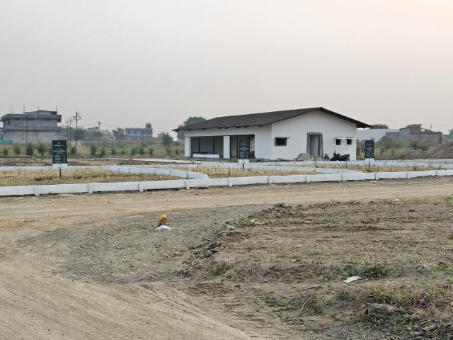 Residential Plot in Lava for resale Nagpur. The reference number is 15455677