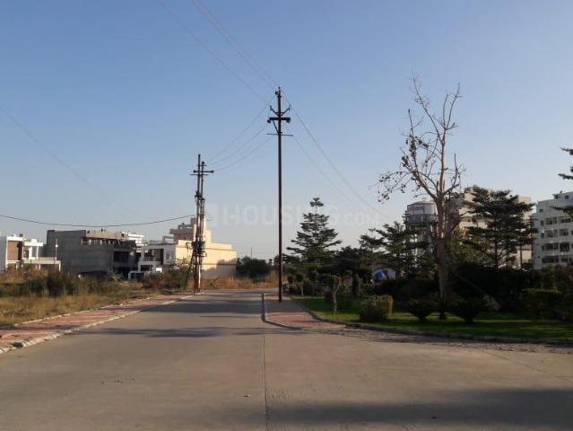 Residential Plot in Limbodi for resale Khandwa Road. The reference number is 17166025