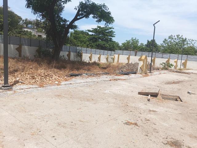 Residential Plot in Limbodi for resale Indore. The reference number is 20030040