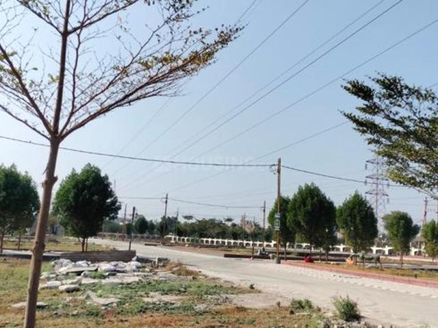 Residential Plot in Limbodi for resale Khandwa Road. The reference number is 16614713