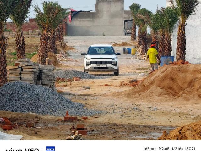 Residential Plot in Loni Dehat for resale Ghaziabad. The reference number is 20955791