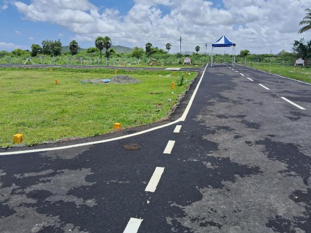 Residential Plot in Pudupakkam for resale Chennai. The reference number is 20955548