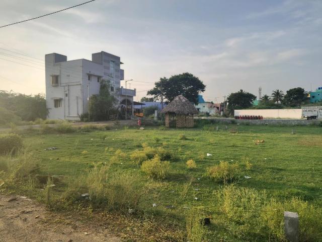 Residential Plot in Puzhal for resale Chennai. The reference number is 18264241