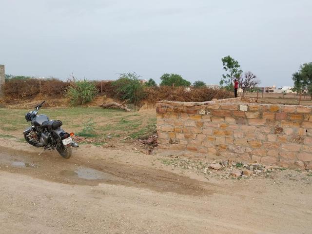 Residential Plot in Pal Gaon for resale Jodhpur. The reference number is 20191067