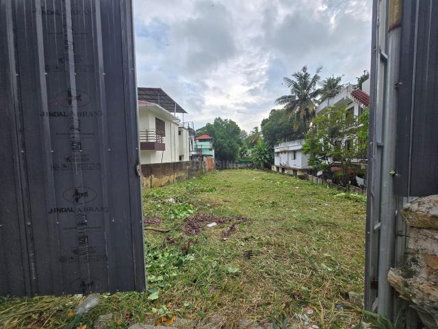 Residential Plot in Palayam for resale Thiruvananthapuram. The reference number is 18868131