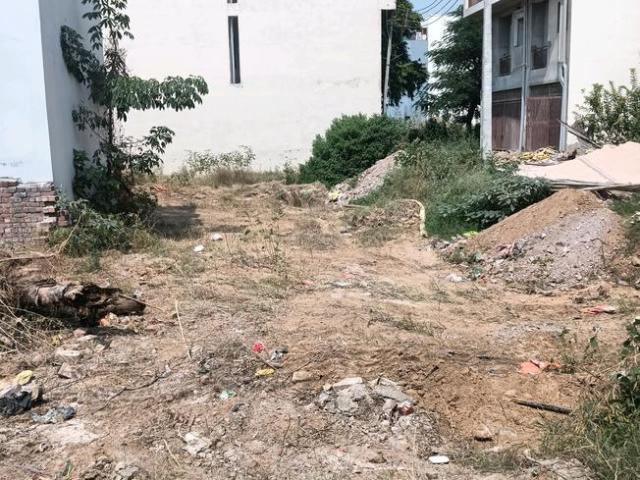 Residential Plot in Palam Vihar Extension for resale Gurgaon. The reference number is 17023416