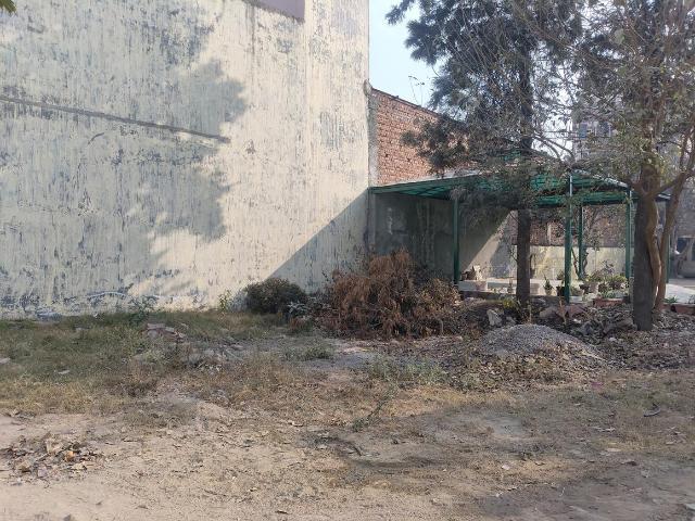 Residential Plot in Palam Vihar Extension for resale Gurgaon. The reference number is 18431254