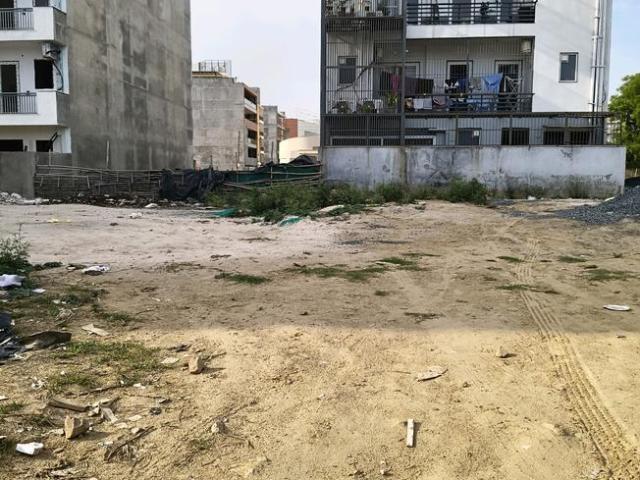 Residential Plot in Palam Vihar for resale Gurgaon. The reference number is 17320548