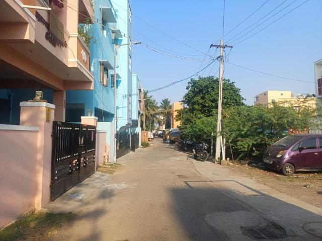 Residential Plot in Pallikaranai for resale Chennai. The reference number is 19853807
