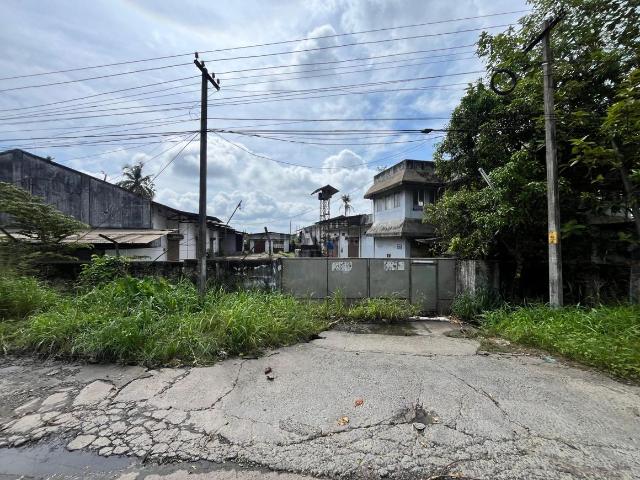 Residential Plot in Panangad for resale Kochi. The reference number is 20259697