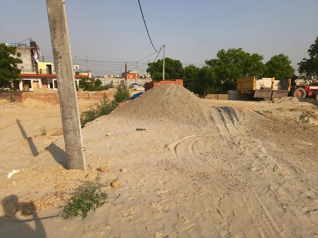 Residential Plot in Pandav Nagar for resale Ghaziabad. The reference number is 20248487