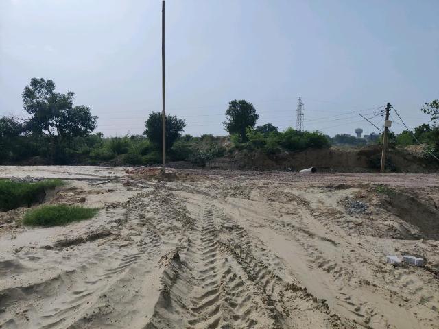 Residential Plot in Pandav Nagar for resale Ghaziabad. The reference number is 20710001