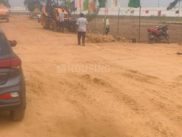 Residential Plot in Paritala for resale Vijayawada. The reference number is 19387294