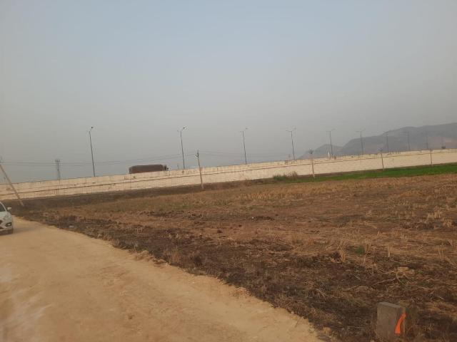 Residential Plot in Paritala for resale Vijayawada. The reference number is 19387200
