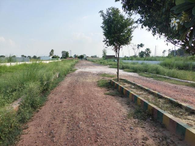 Residential Plot in Parson for resale Ghaziabad. The reference number is 17656357