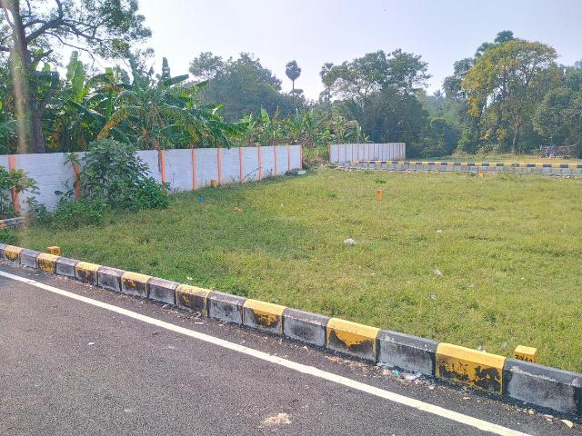 Residential Plot in Pattabiram for resale Chennai. The reference number is 17842312