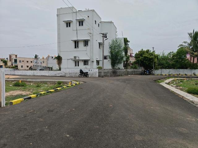 Residential Plot in Pattabiram for resale Chennai. The reference number is 20734792