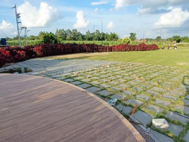 Residential Plot in Peddapur for resale Sangareddy. The reference number is 19892369