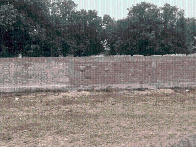 Residential Plot in Permanand Pur for resale Saran. The reference number is 19768102