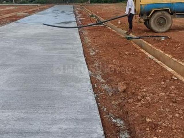 Residential Plot in Peresandra for resale Chikballapur District. The reference number is 15503294