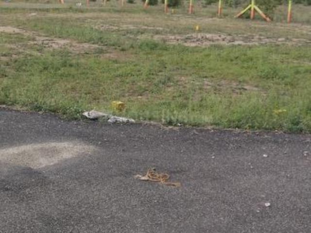 Residential Plot in Periya Negamam for resale Pollachi. The reference number is 20804960