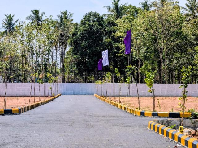 Residential Plot in Perungalathur for resale Chennai. The reference number is 20758650