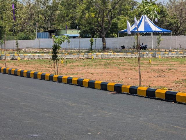 Residential Plot in Perungalathur for resale Chennai. The reference number is 20758703
